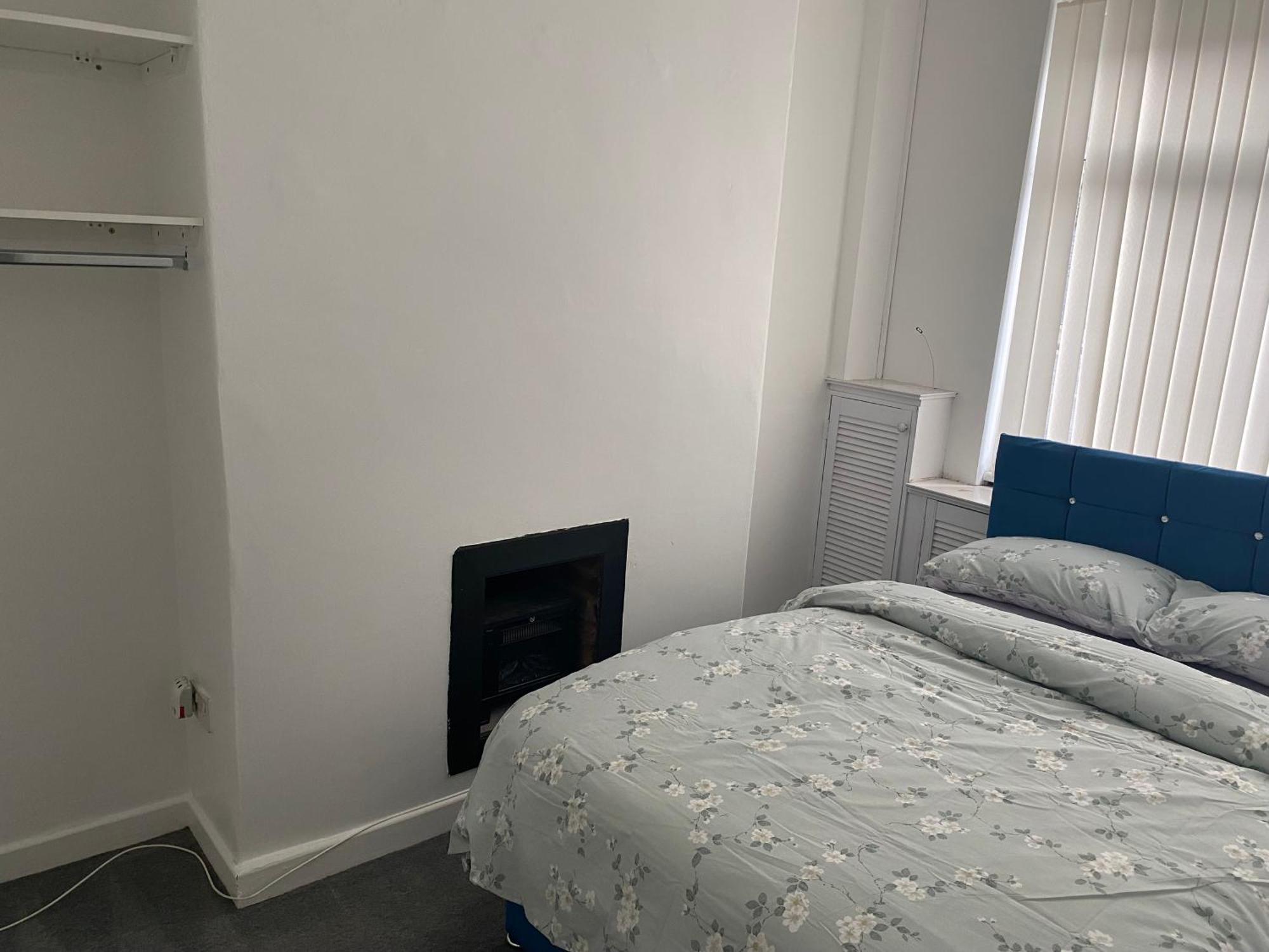 Marvellous Room 1 Stoke-on-Trent Bagian luar foto