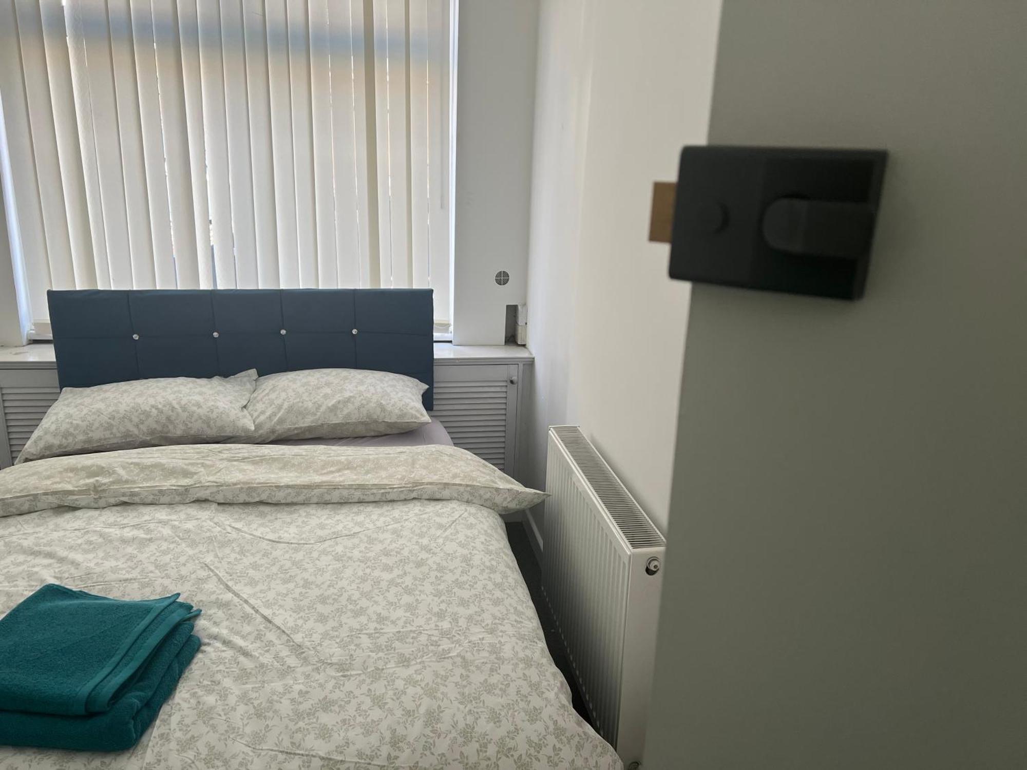 Marvellous Room 1 Stoke-on-Trent Bagian luar foto